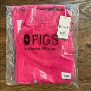 Figs Kade Cargo Scrub Pants